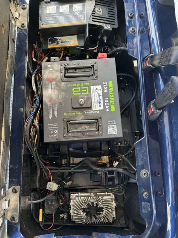 2019 E-Z-GO RXV photo 14