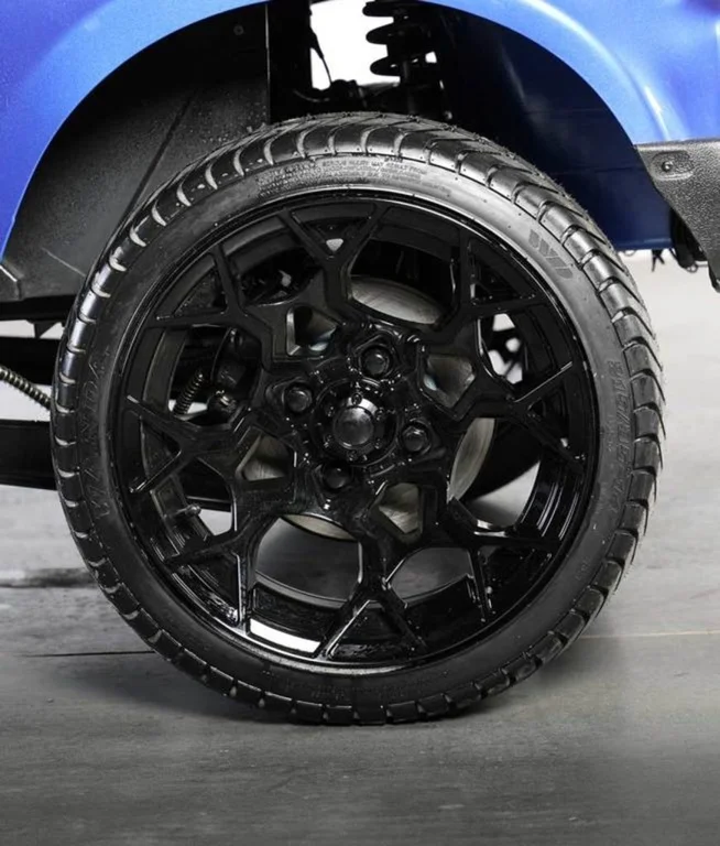 2026 Activev 6 Seater Lifted photo 13