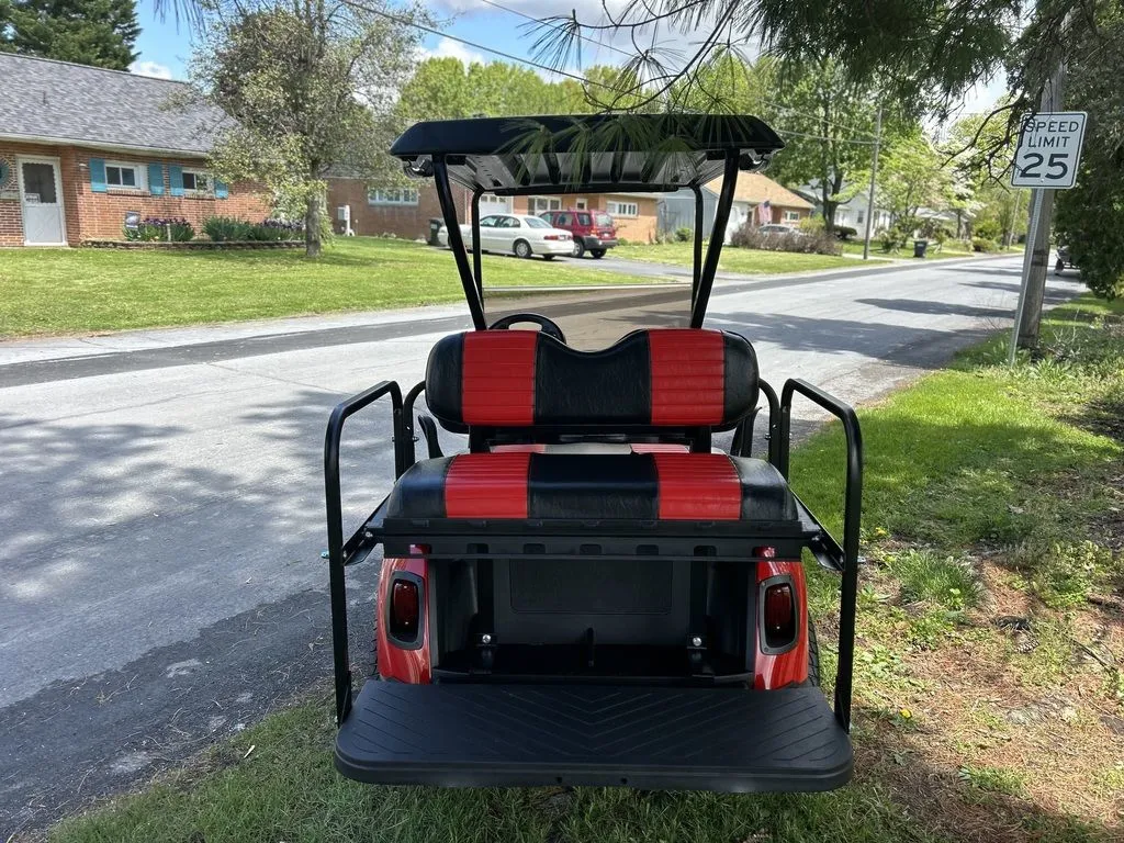 2022 E-Z-GO RXV ELiTE Lithium photo 4