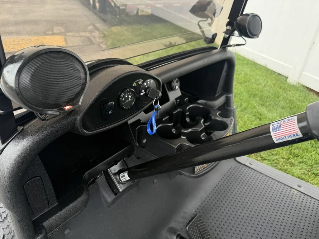 2022 E-Z-GO Freedom ELiTE Lithium photo 9