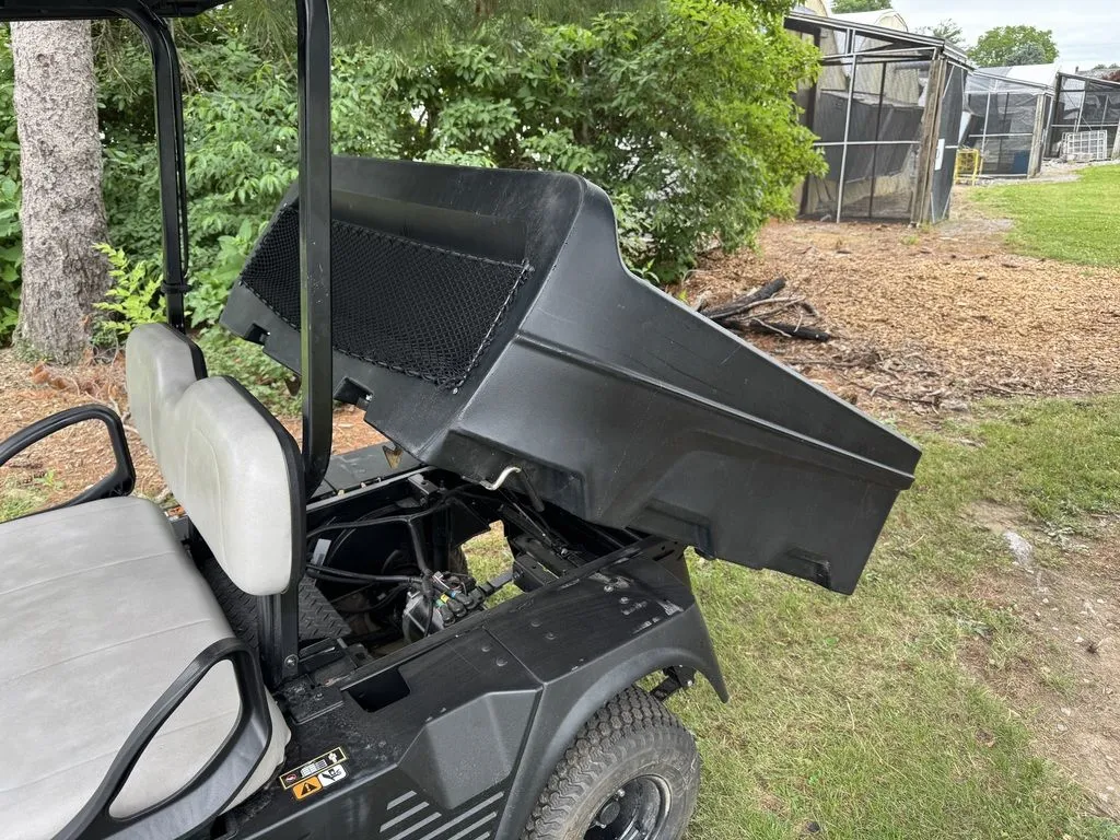 2025 Cushman Hauler PRO photo 10