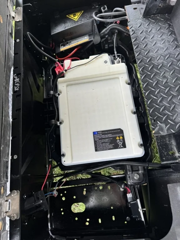 2022 Cushman Hauler 800 photo 13
