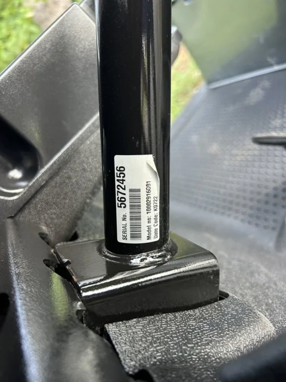 2022 E-Z-GO RXV ELiTE Lithium photo 10