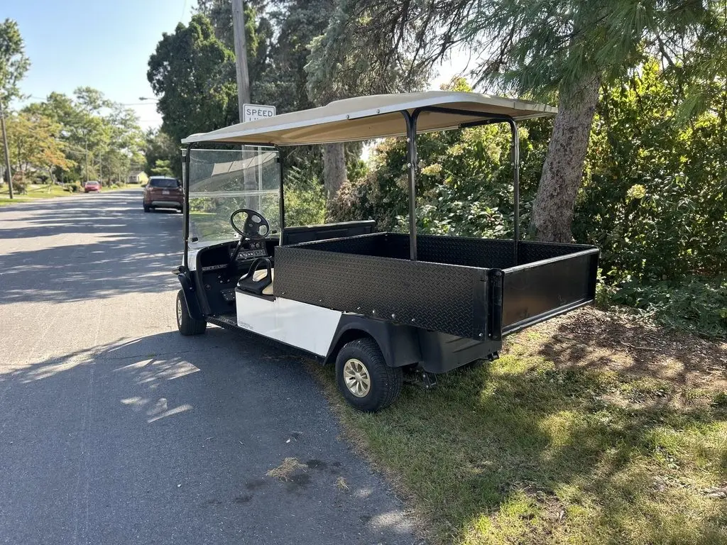 2020 Cushman Shuttle 2 Gas photo 6