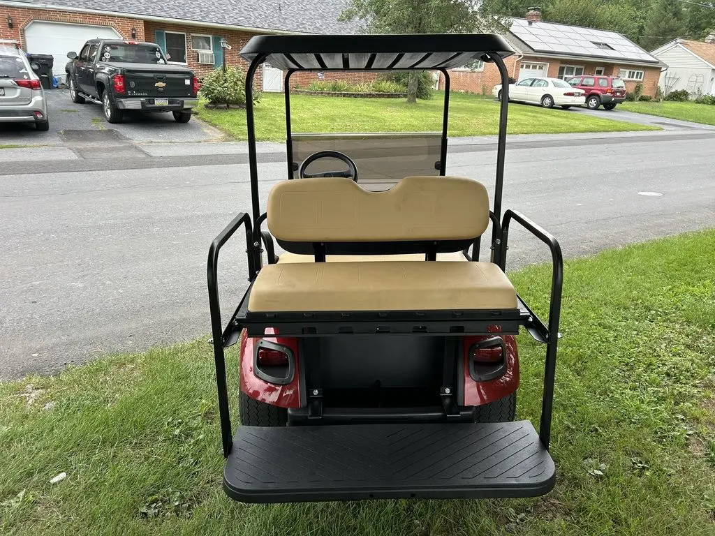 2016 E-Z-GO TXT photo 5