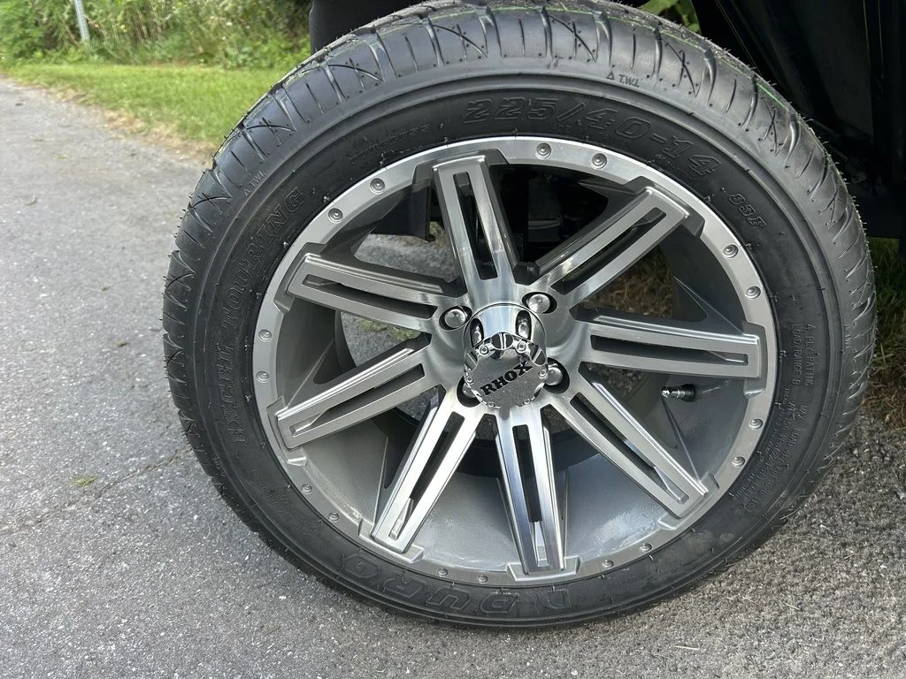 2022 E-Z-GO RXV ELiTE Lithium photo 8