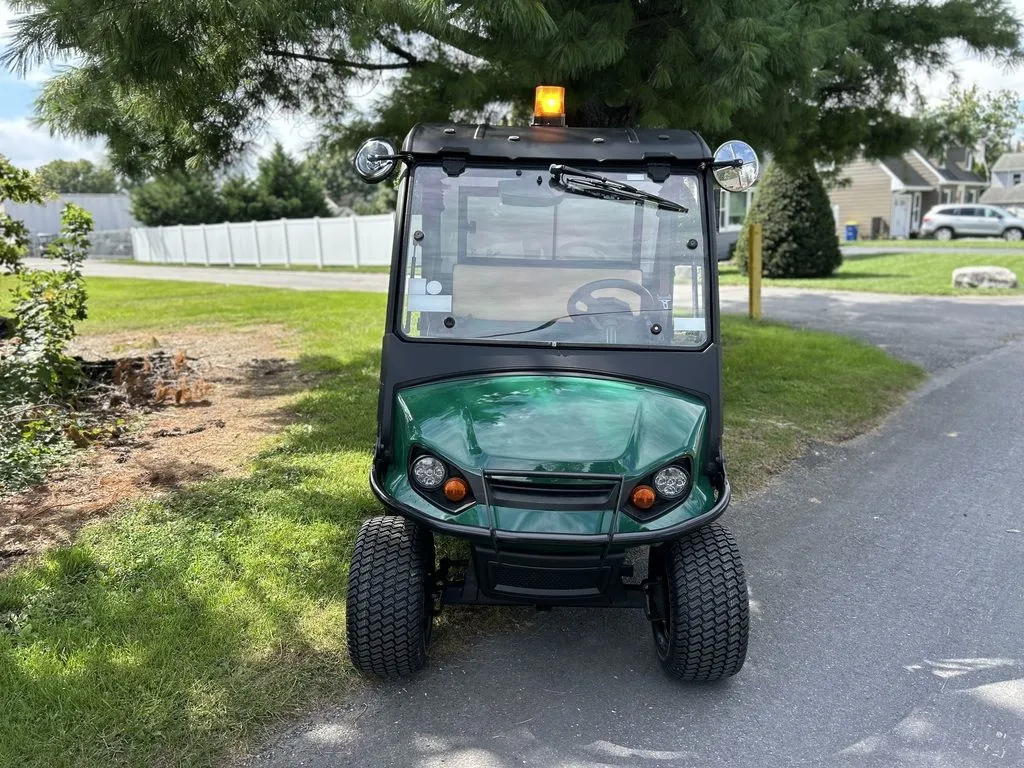 2021 Cushman Hauler PRO photo 2