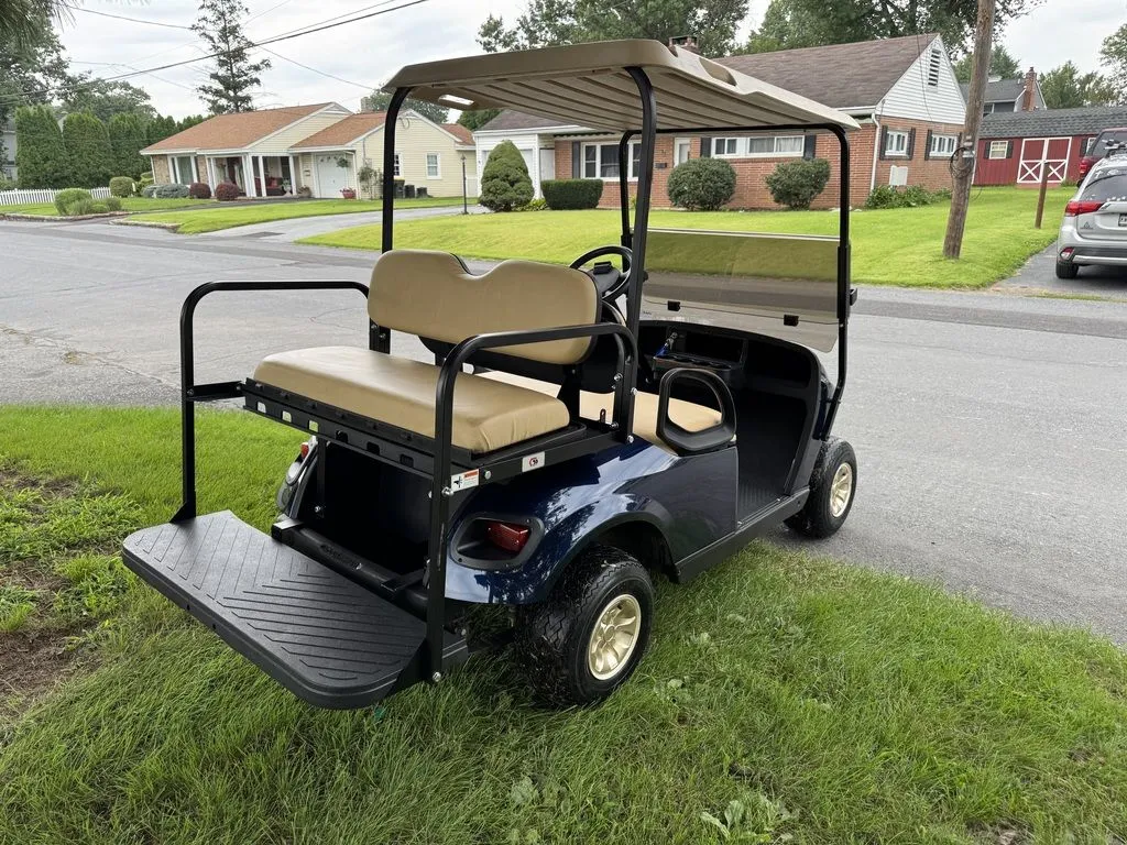 2021 E-Z-GO TXT photo 8