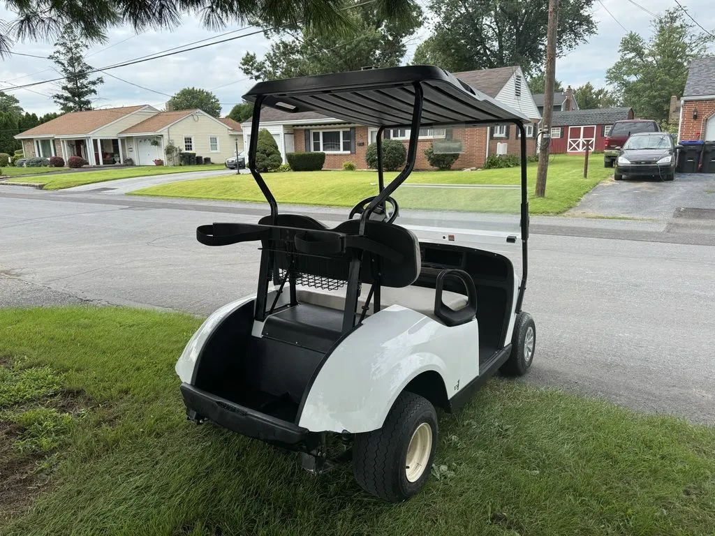 2020 E-Z-GO TXT photo 8