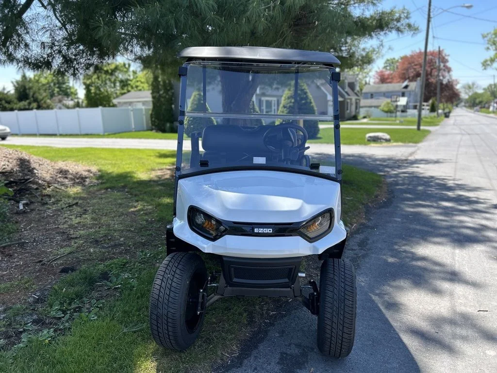 2026 E-Z-GO Express photo 2
