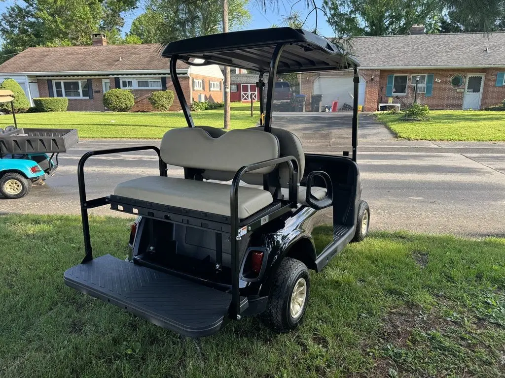 2022 E-Z-GO RXV ELiTE Lithium photo 7