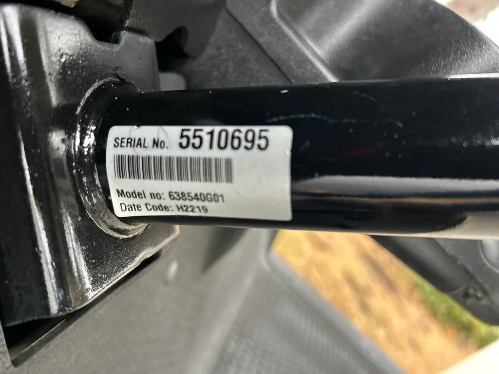 2019 E-Z-GO RXV photo 9