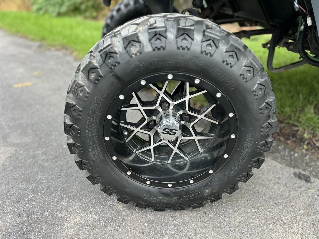 2017 E-Z-GO TXT photo 7