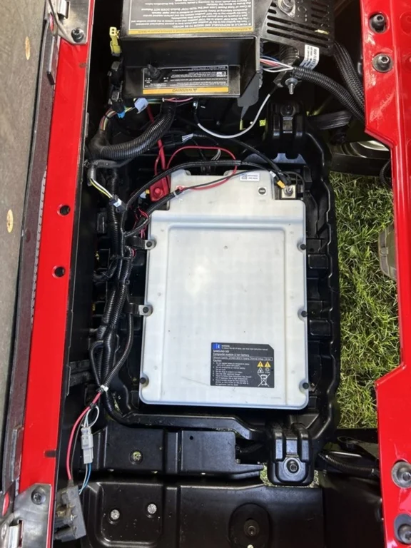 2022 E-Z-GO RXV ELiTE Lithium photo 7