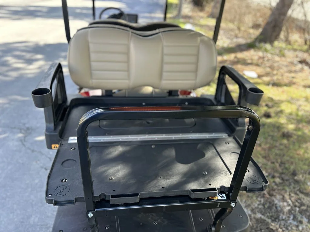 2026 E-Z-GO Express 6 Touring ST Elite Lithium Inferno Red photo 7
