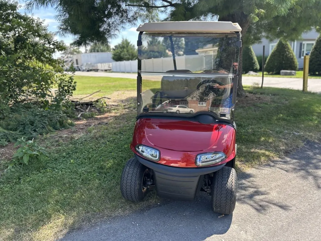 2022 E-Z-GO RXV ELiTE Lithium photo 2