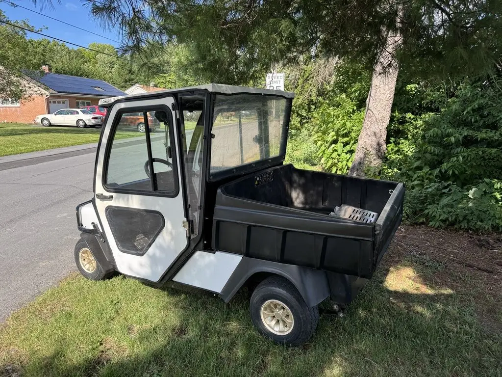 2009 Cushman Hauler photo 6