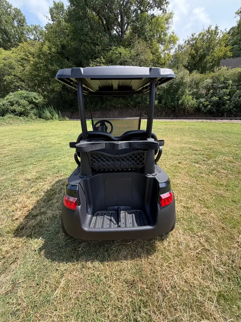 2027 Club Car Tempo photo 4