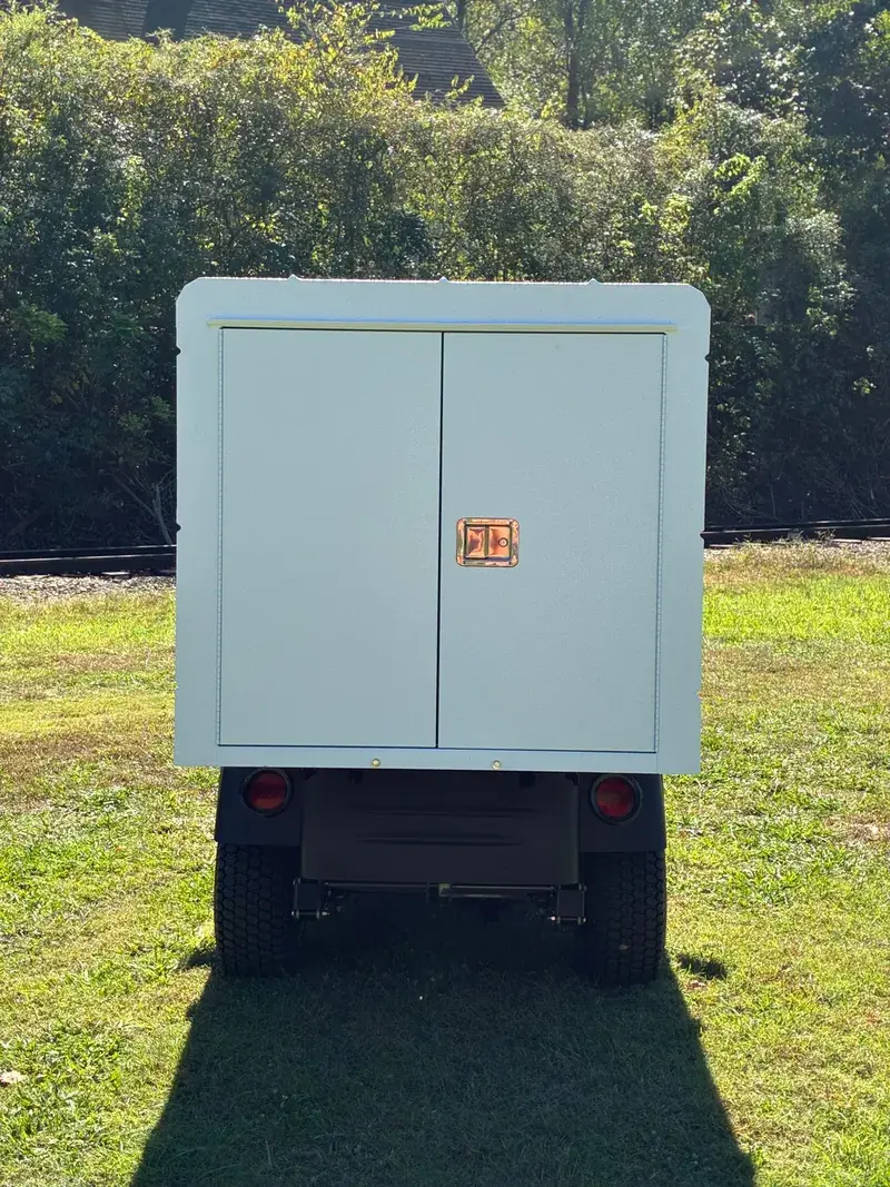 2027 Cushman Hauler PRO LSV photo 7
