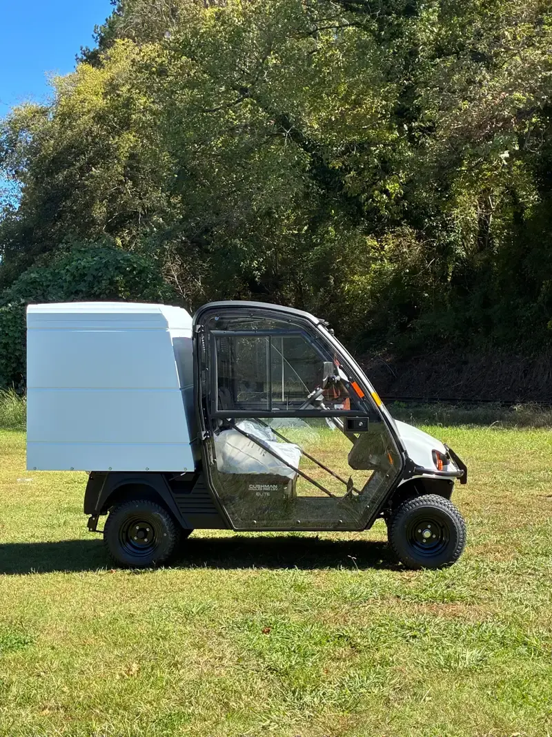 2027 Cushman Hauler PRO LSV photo 9