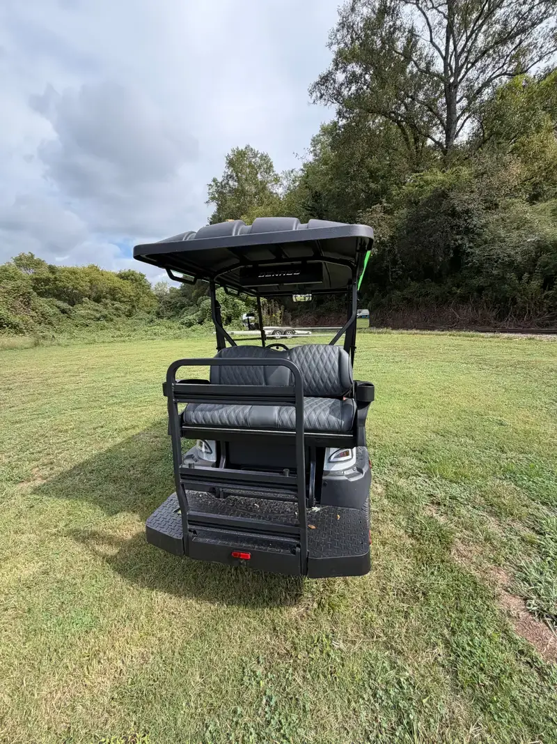2027 Denago Nomad photo 5
