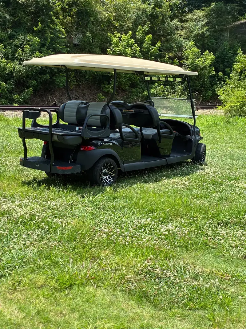 2022 Club Car Onward 6 Passenger photo 9