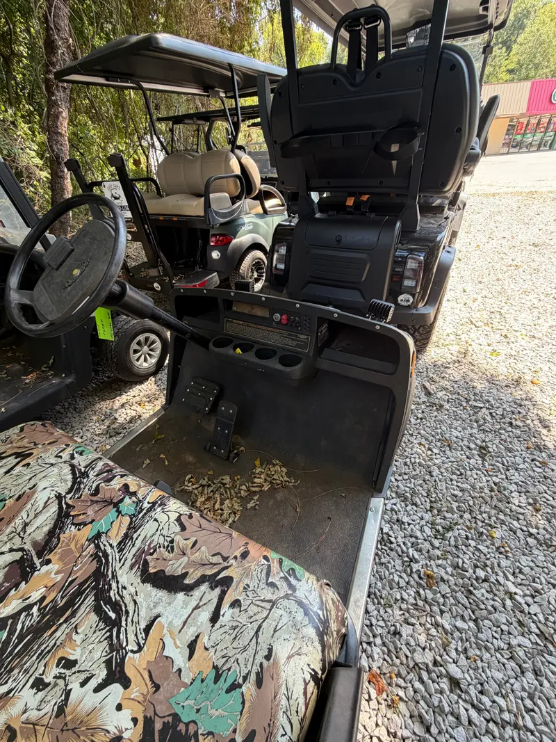 1995 E-Z-GO Medalist photo 5