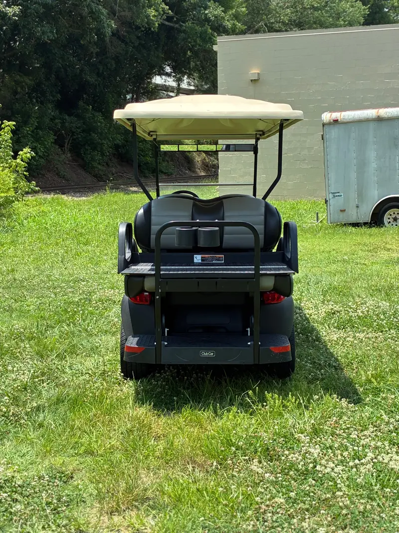 2022 Club Car Onward 6 Passenger photo 5