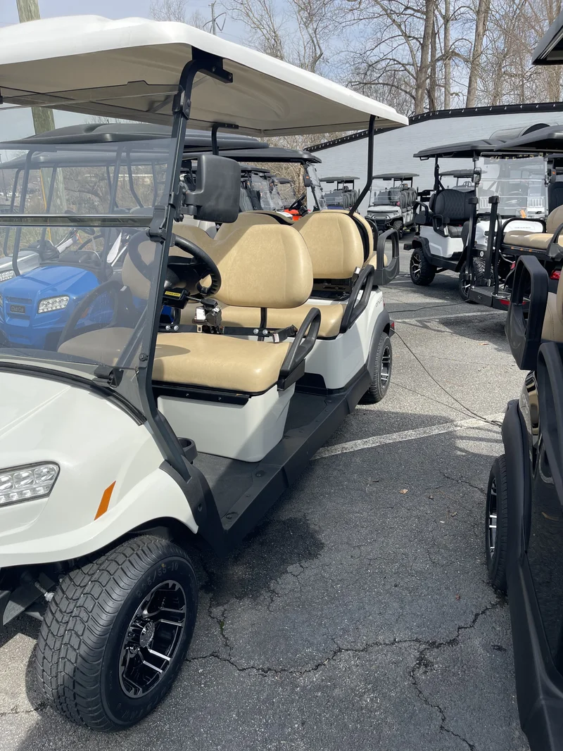 2024 Club Car Onward HP Lithium-Ion photo 3