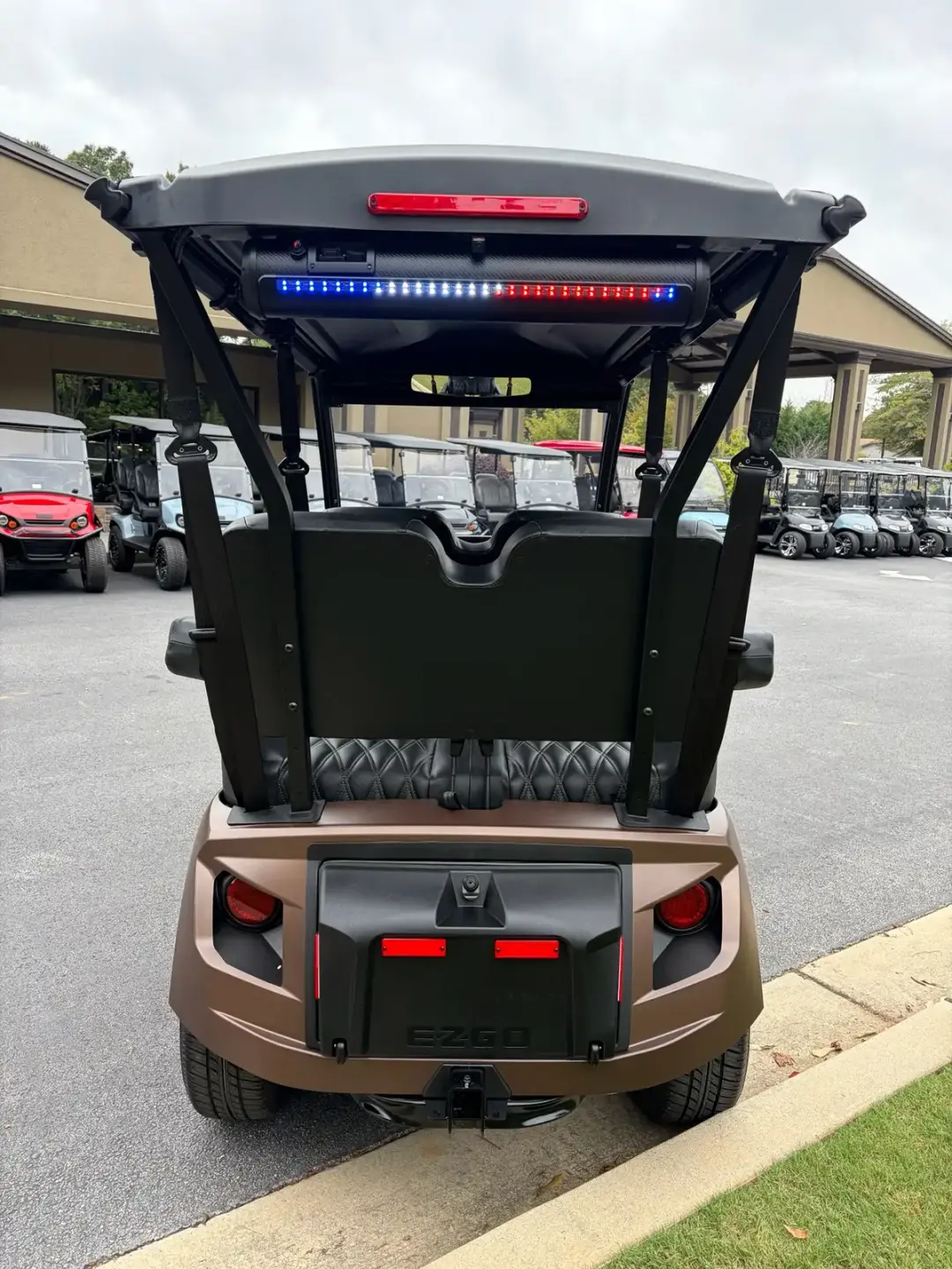 2027 E-Z-GO Liberty photo 17