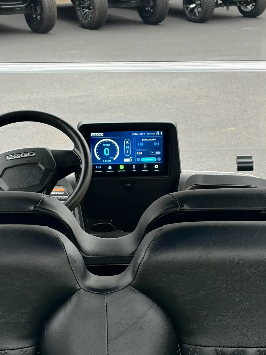 2026 E-Z-GO RXV ELiTE Lithium photo 8