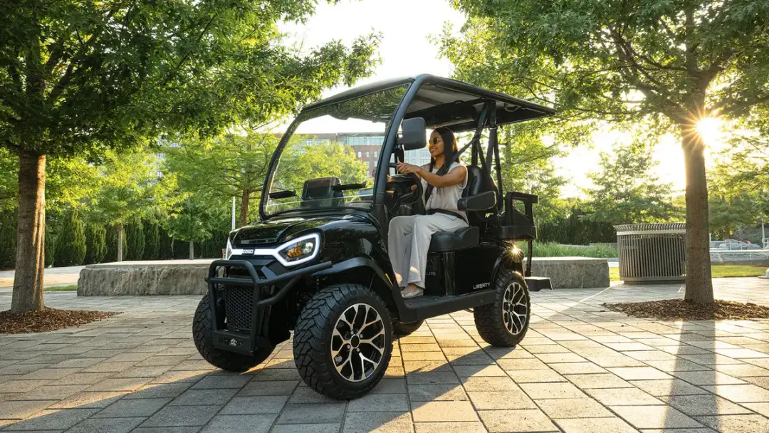 2027 E-Z-GO Liberty photo 8