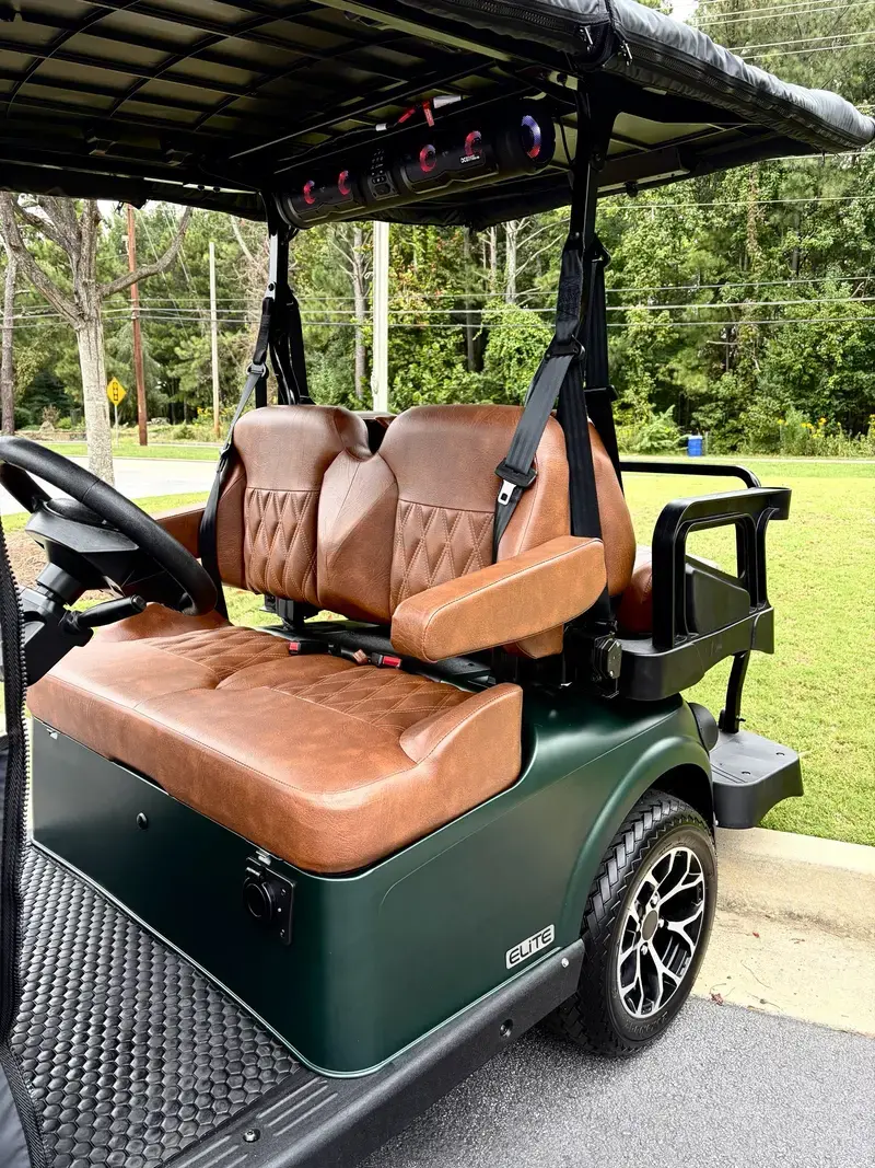 2026 E-Z-GO RXV ELiTE Lithium photo 5