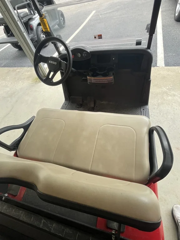 2020 E-Z-GO RXV ELiTE Lithium photo 3