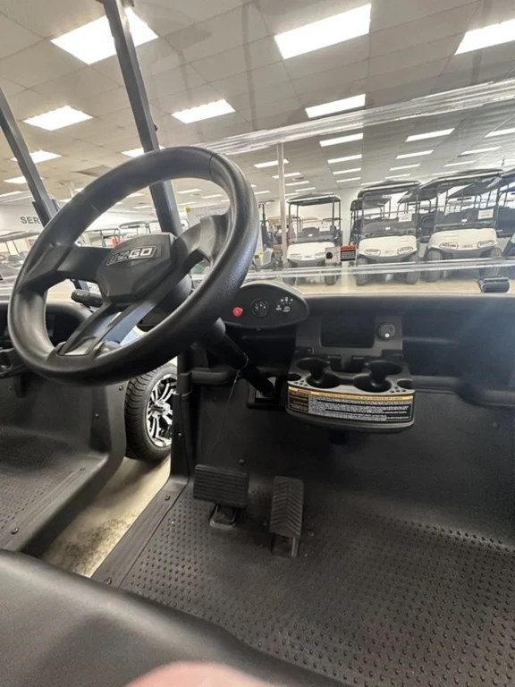 2021 E-Z-GO Freedom ELiTE Lithium photo 5