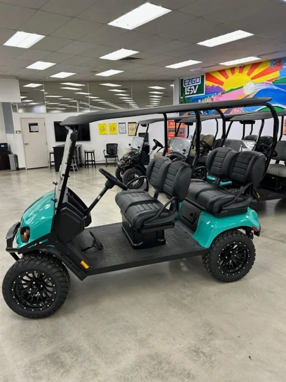 2025 E-Z-GO Liberty ELiTE Lithium photo 2
