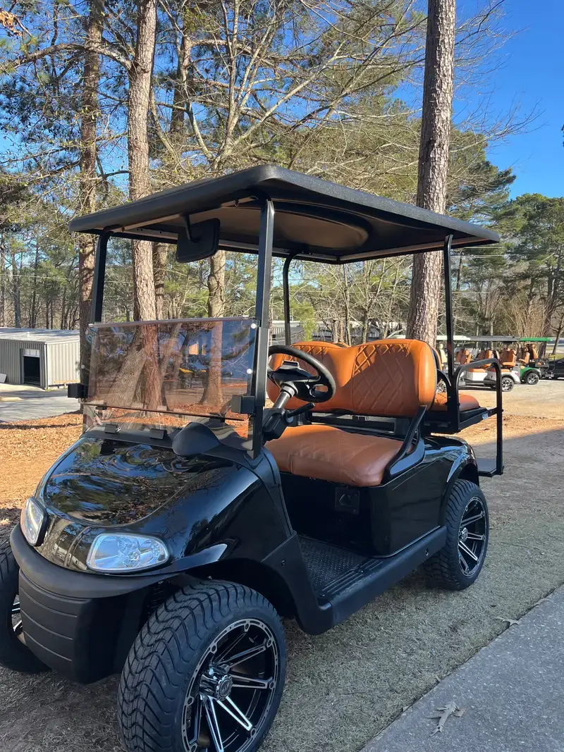 2026 E-Z-GO RXV ELiTE Lithium photo 6