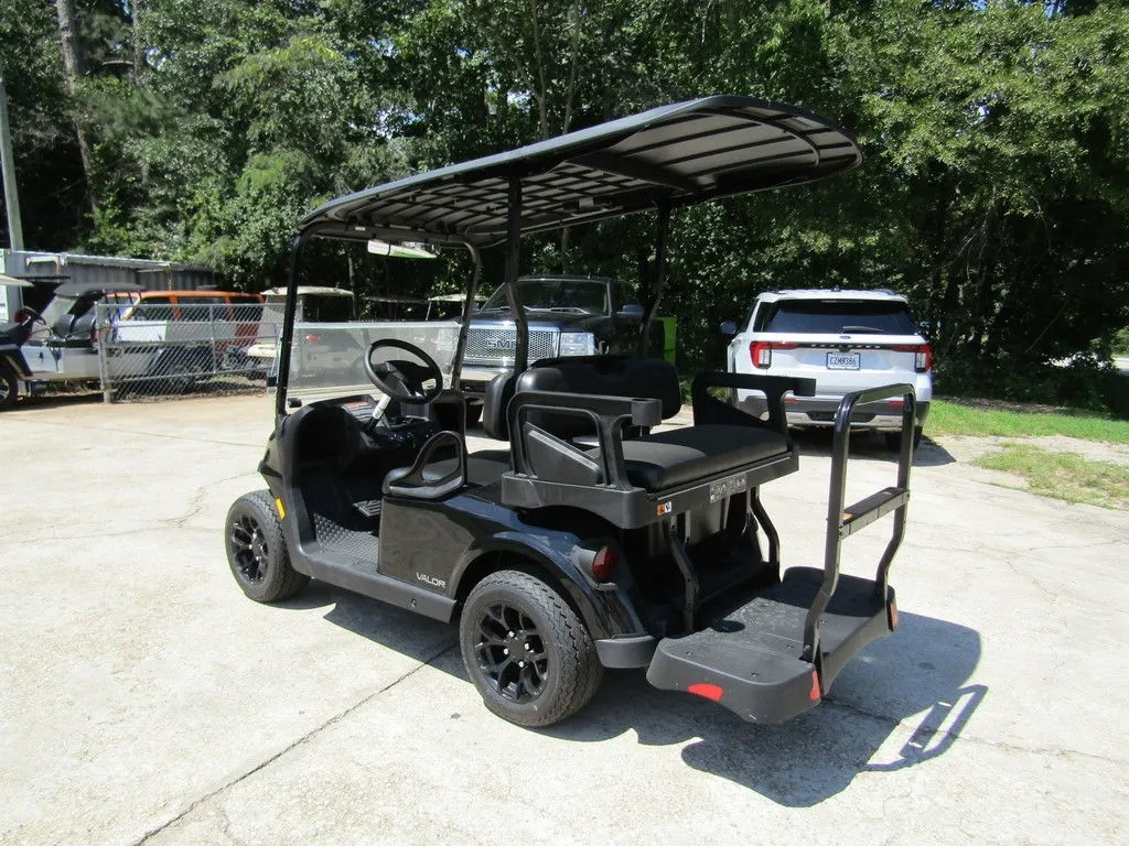 2027 E-Z-GO RXV 4 Valor S 13.5 Gas Black photo 3