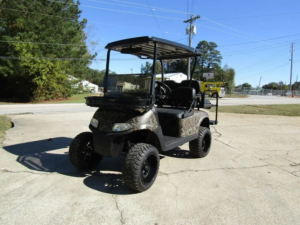 2019 E-Z-GO Freedom ELiTE Lithium photo 1