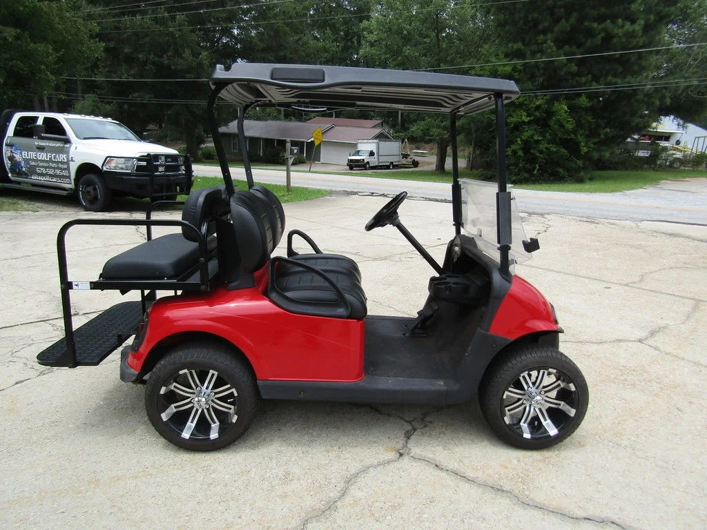 2016 E-Z-GO RXV photo 5