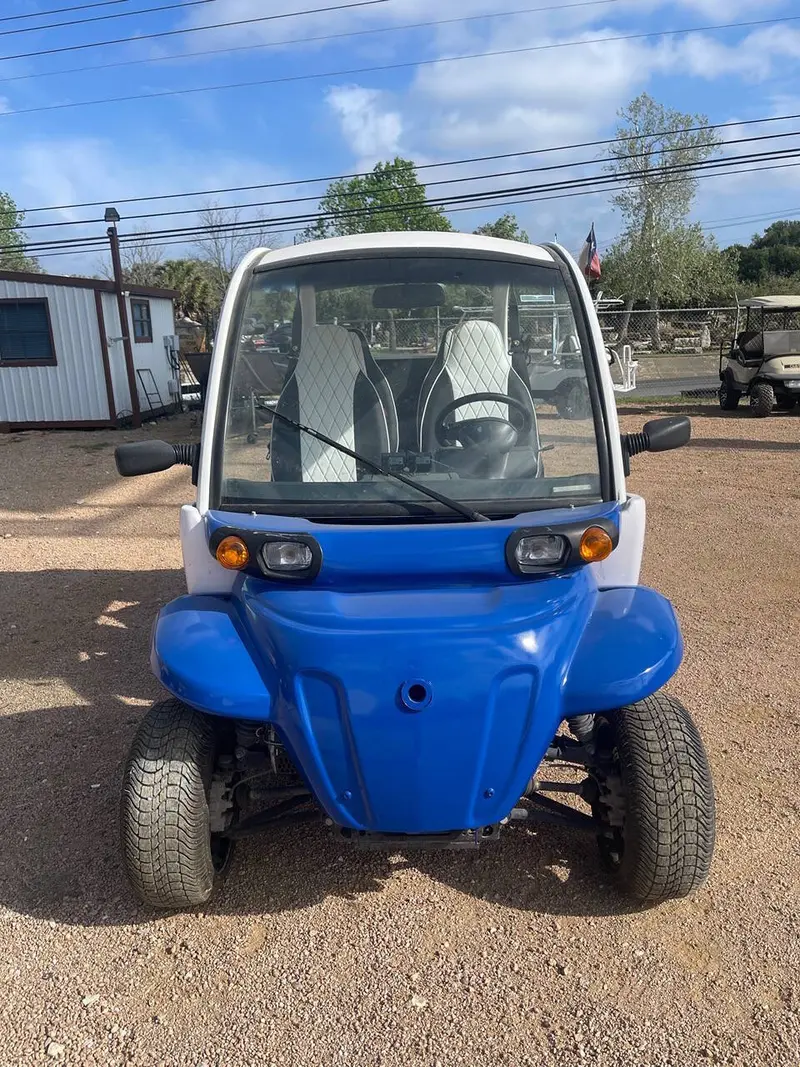 2014 GEM e4 Lithium Ion photo 7