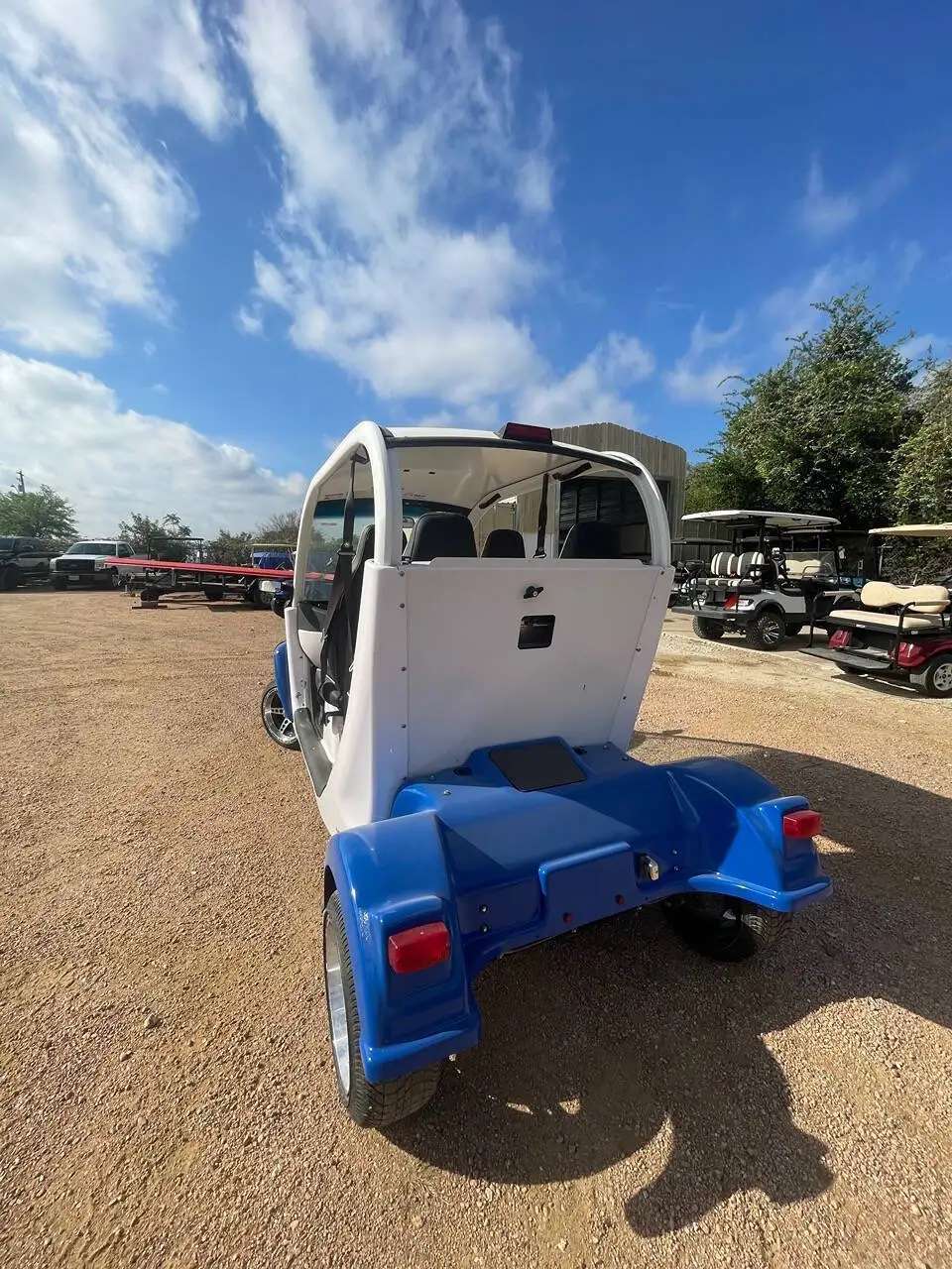 2014 GEM e4 Lithium Ion photo 4