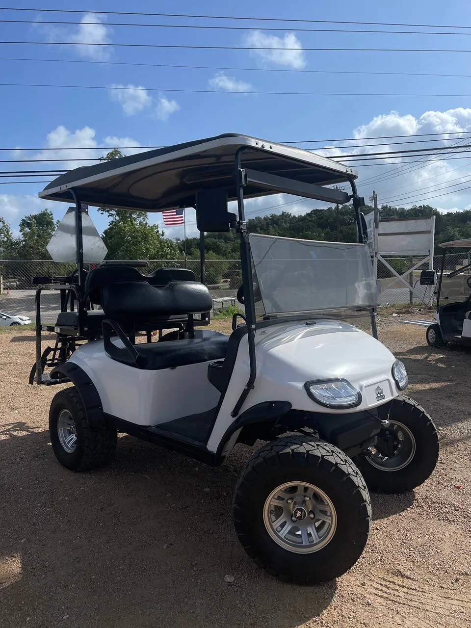 2007 E-Z-GO TXT photo 2