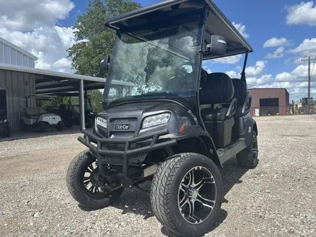 2026 E-Z-GO RXV Valor S photo 8
