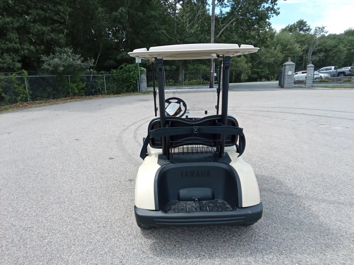2027 Yamaha Drive photo 3