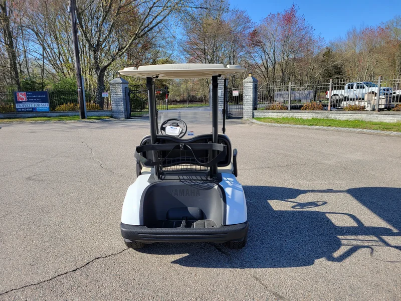 2025 Yamaha Drive EFI Gas photo 3