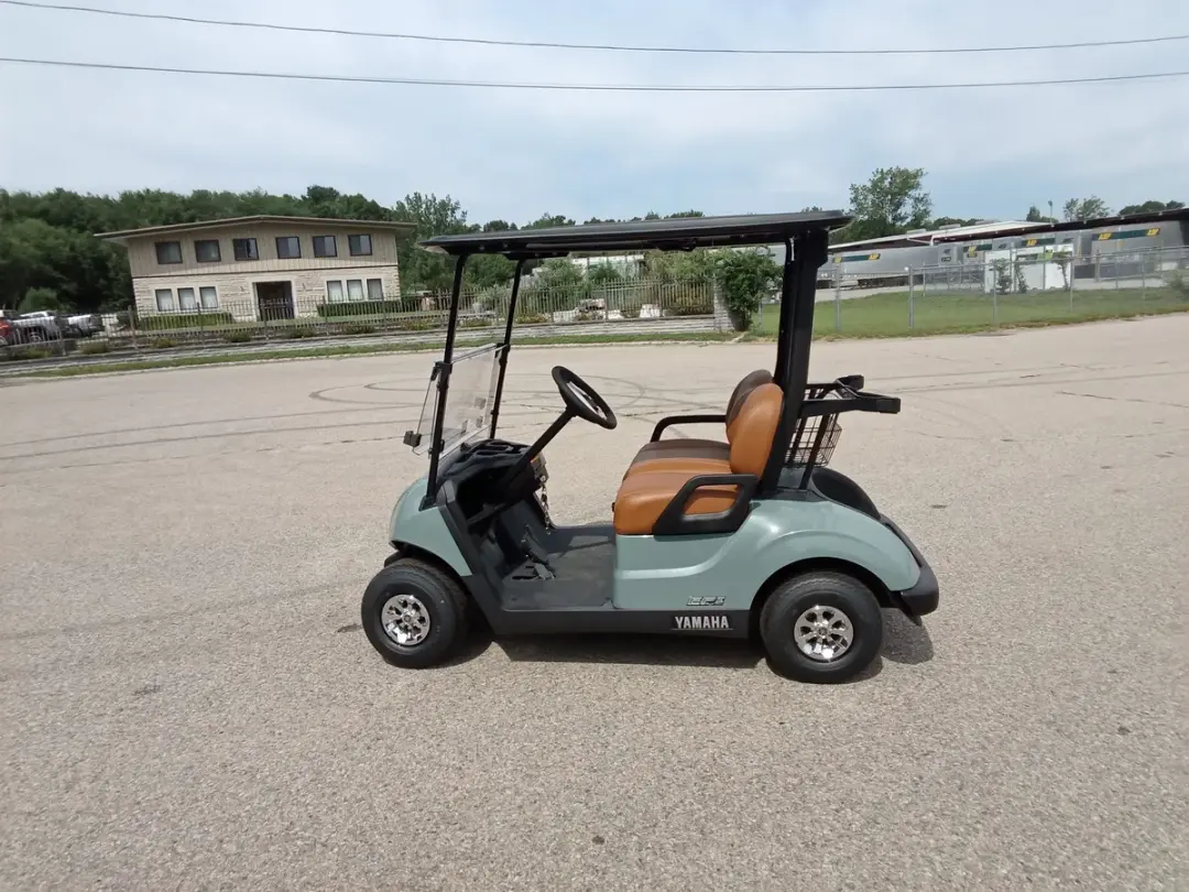 2027 Yamaha Drive QuieTech EFI photo 1