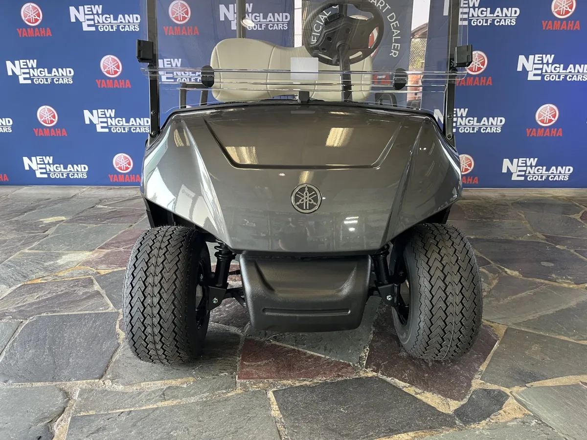 2027 Yamaha Drive EFI photo 3