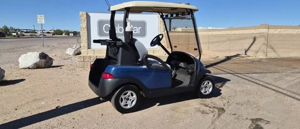 2011 Club Car Precedent photo 3
