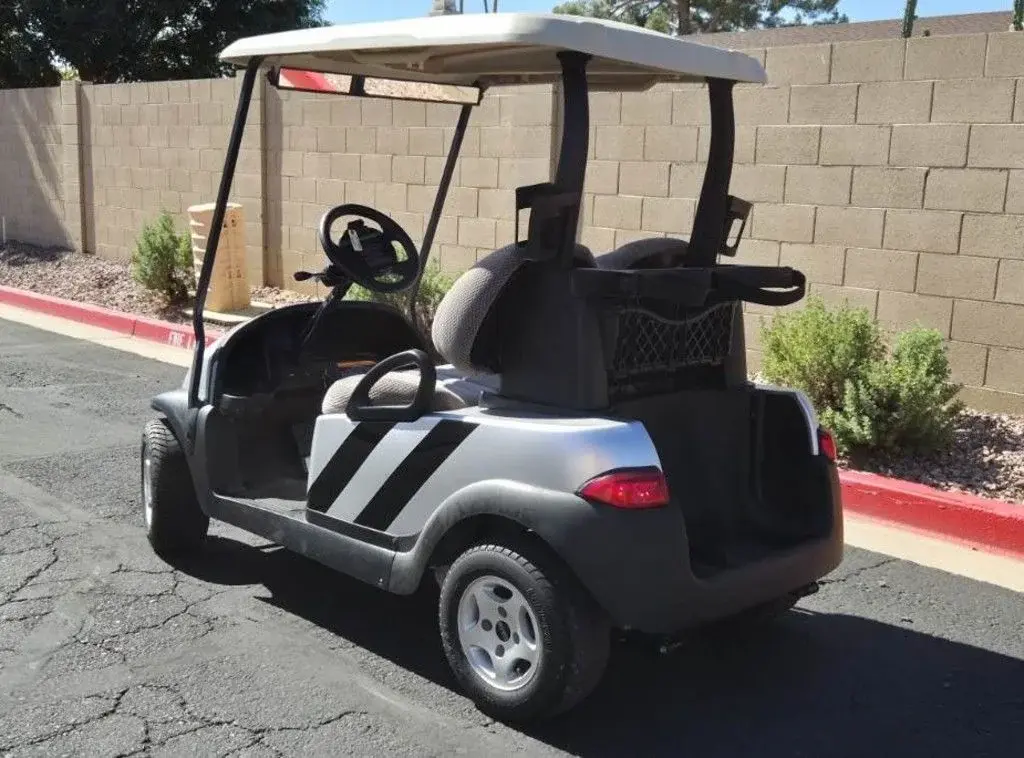 2006 Club Car Precedent photo 2